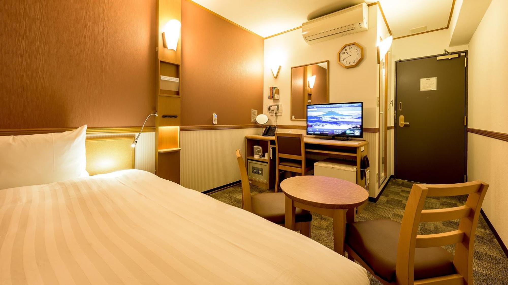 Toyoko Inn Yamagata-Eki Nishi-Guchi Yamagata  Room photo