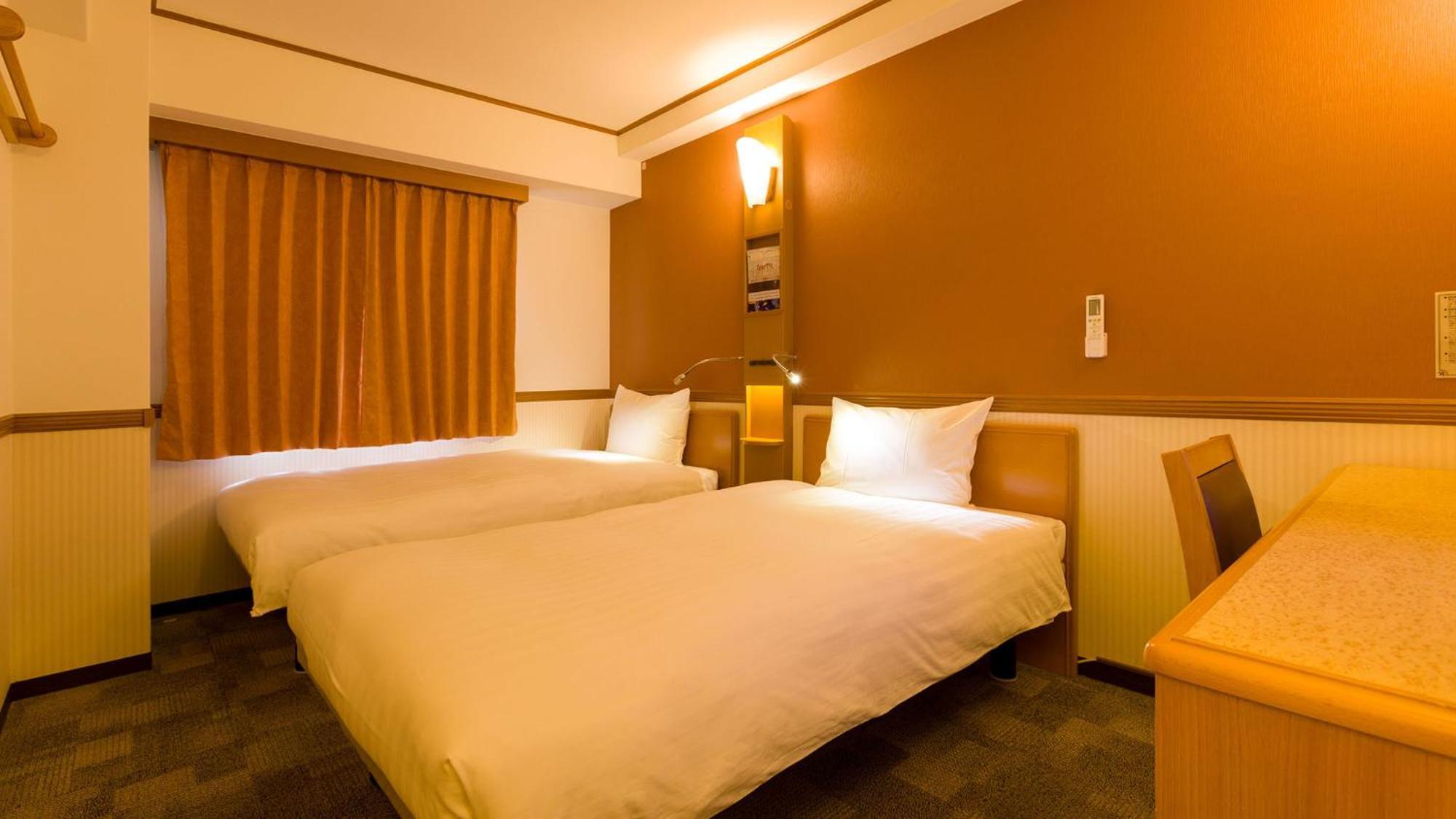 Toyoko Inn Yamagata-Eki Nishi-Guchi Yamagata  Room photo